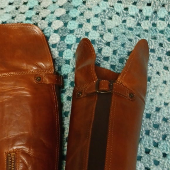 Frye boots. 👢 - Picture 2 of 8